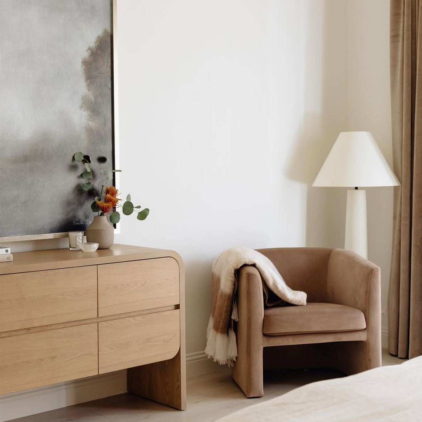 Modern buffet table in oak veneer with elegant wooden finish for stylish dining room storage
